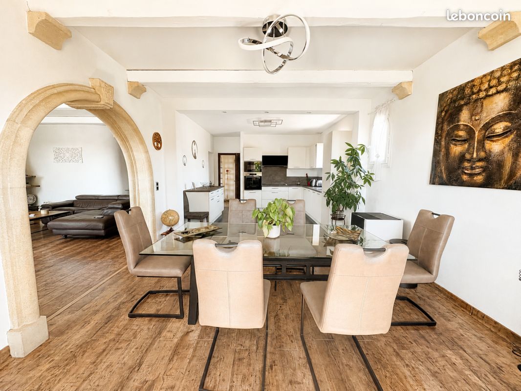 Appartement 4 pièces 155 m² · à Frontignan · 155 m² · 349 500 €