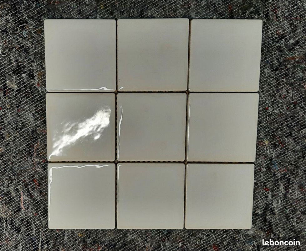 Faïence émaillée Blanche – 4 m2 – Dimensions : 9,6 x 9,6 cm (image 1)