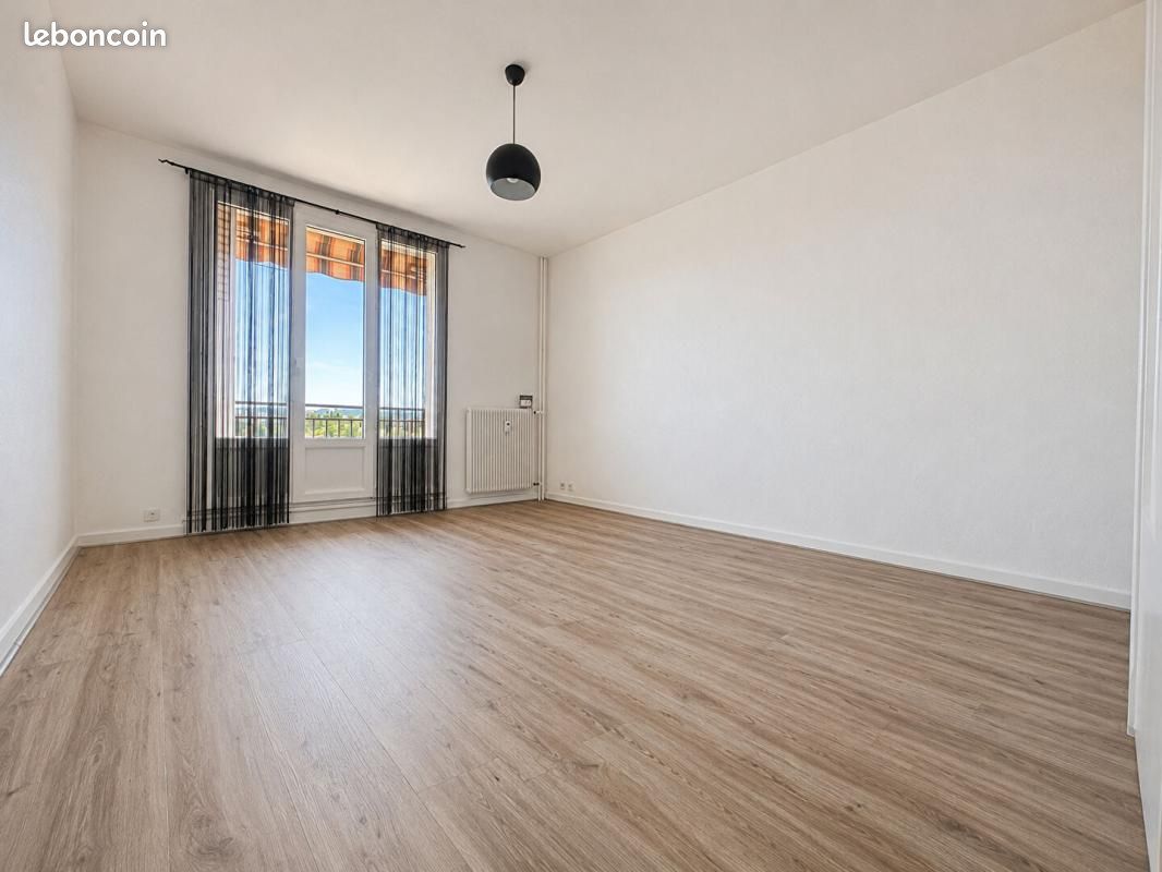 Appartement 3 pièces 59 m² · à Riorges · 59 m² · 62 000 €