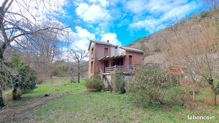 Propriété 3 pièces 44 m²