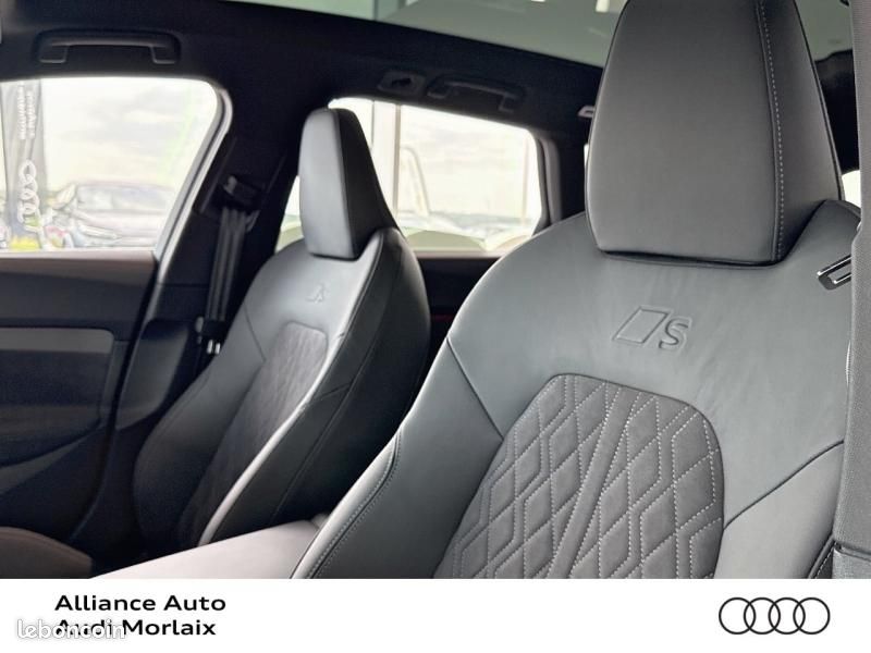 Audi A5 Avant 2.0 e-hybrid 299ch S line quattro S tronic 7 (image 25)