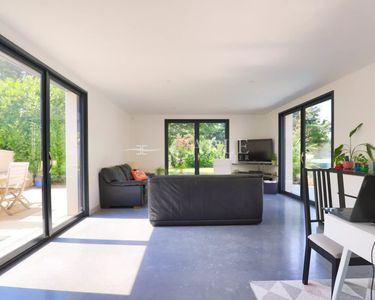 Maison 860 000 € - 192 m²