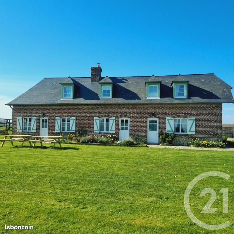 Maison 6 pièces 116 m² · à Thiétreville · 116 m² · 1 270 €/mois
