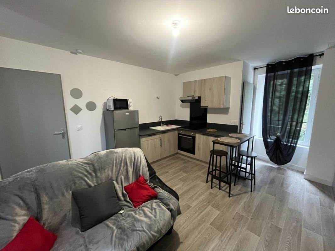 Appartement 2 pièces 30 m² · à Serrières · 30 m² · 558 €/mois