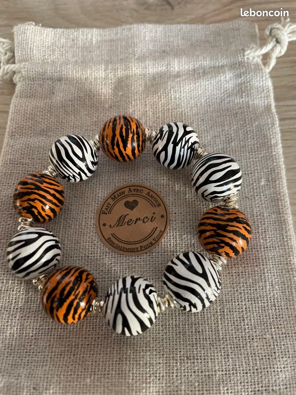Magnifique bracelet neuf perles rondes (image 1)
