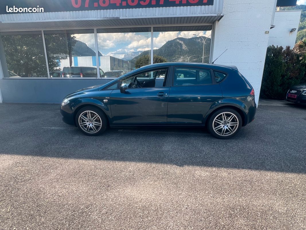 Seat Leon 2.0 TFSI 185 ch – 2006 – 188 276 km – Dépôt-Vente – Carnet d'entretien – Garantie 12 mois possible (image 3)
