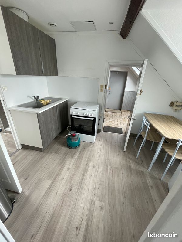 Appartement 2 pièces 17 m² · à Saumur · 17 m² · 400 €