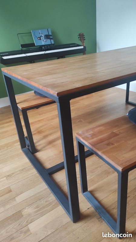 Table a manger (image 2)