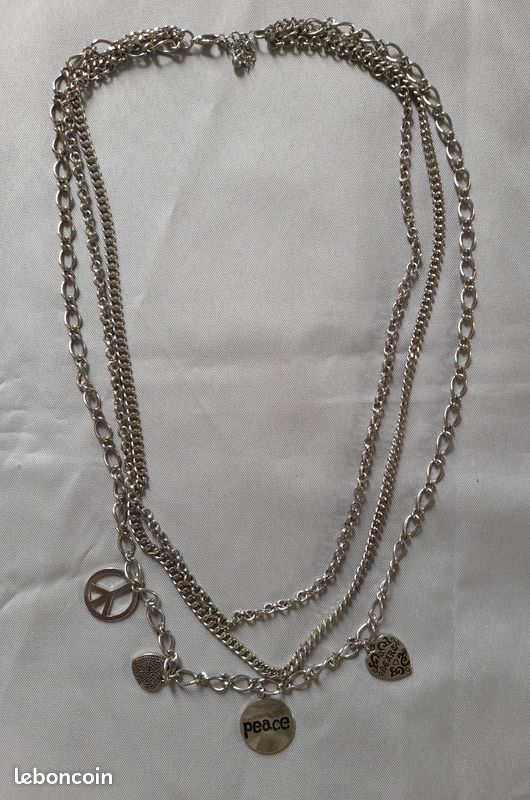 COLLIER EN MÉTAL/3 CHAÎNES/CŒURS et MÉDAILLONS (image 1)