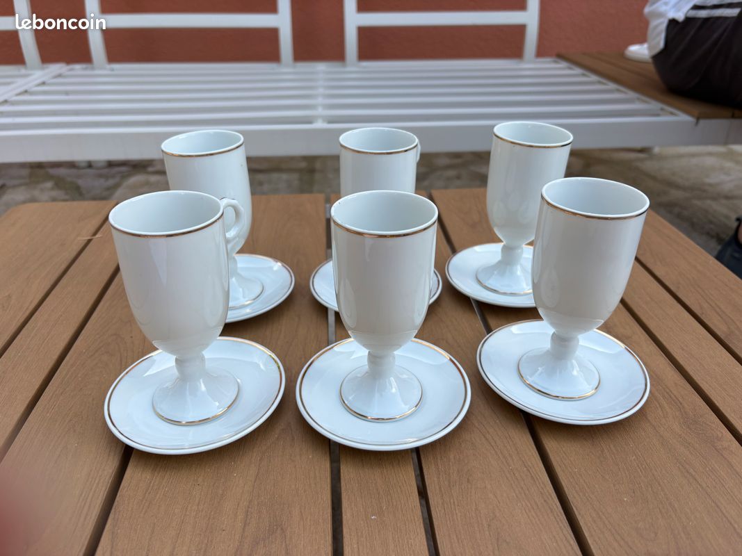 Service a café (image 1)