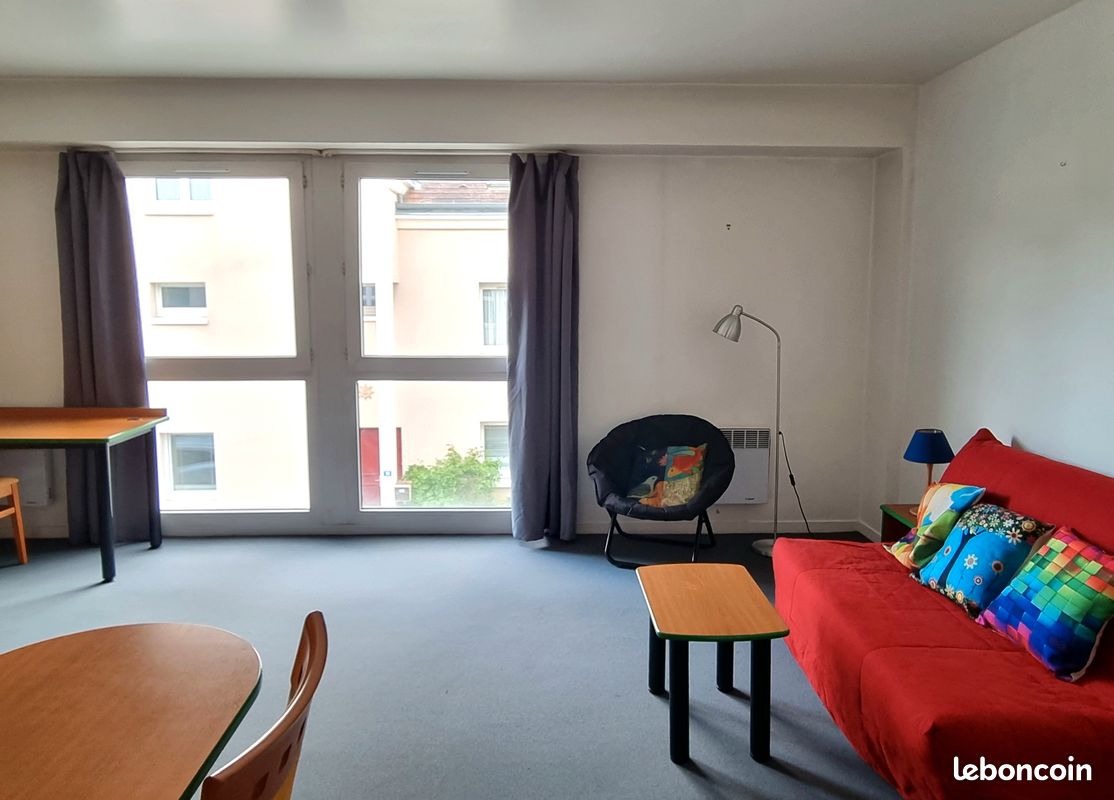 Appartement 1 pièce 36 m² · à Gif-sur-Yvette · 36 m² · 860 €/mois