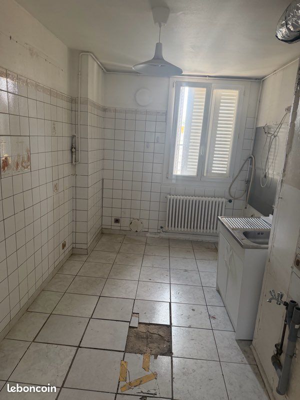 Appartement 4 pièces 70 m² · à La Mulatière · 70 m² · 180 000 €