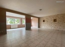 Appartement 4 pièces 117 m² · à Villeneuve-sur-Lot · 117 m² · 690 €/mois