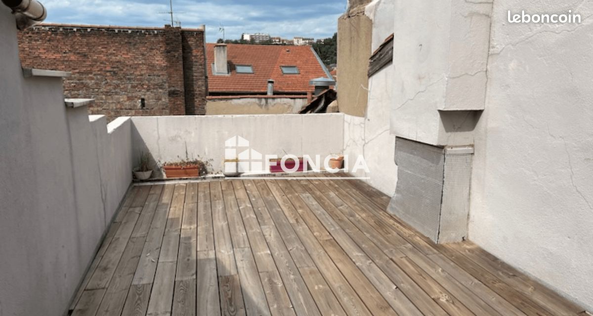 Appartement 1 pièce 30 m² · à Saint-Étienne · 30 m² · 410 €/mois