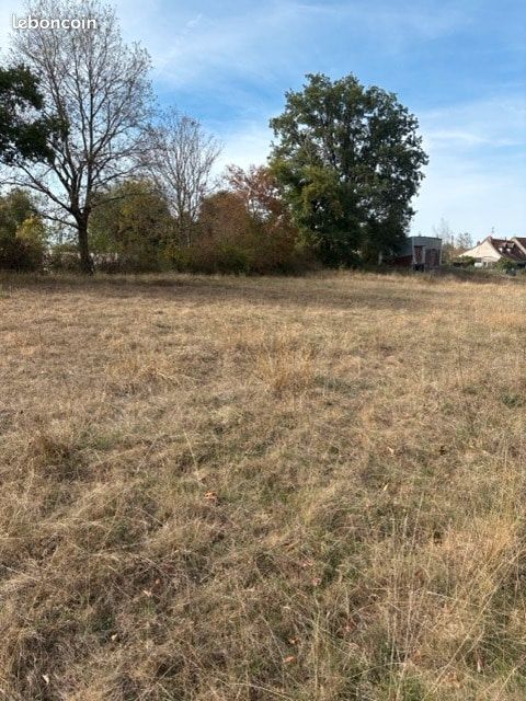 Terrain 1 231 m² Paray Le Monial · à Paray-le-Monial · 43 085 €
