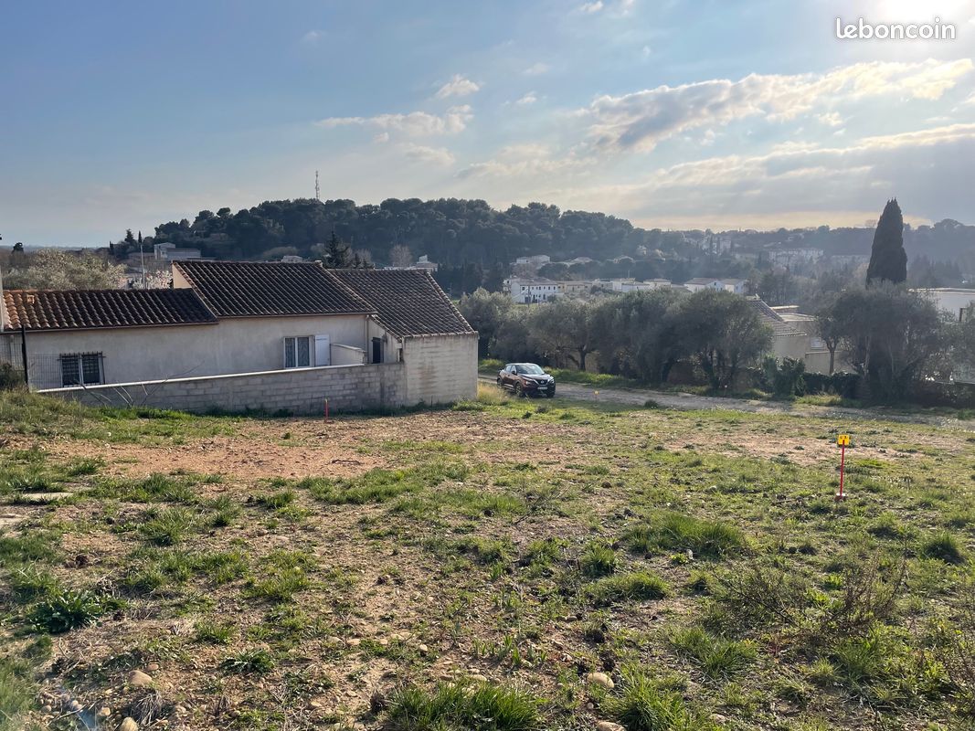 Terrain a batir sur Bellegarde · 130 000 €