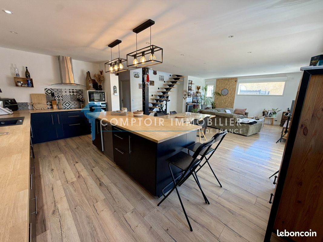 Maison 5 pièces 140 m² · à Gallargues-le-Montueux · 140 m² · 399 000 €