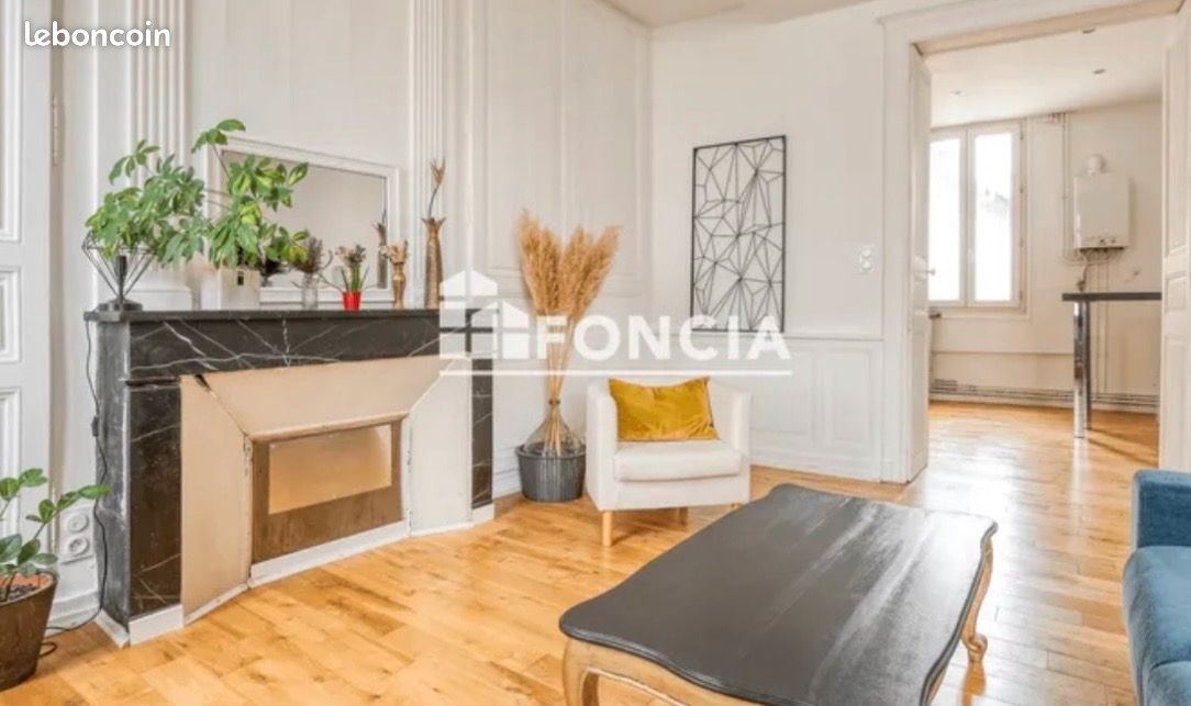 Appartement 2 pièces 63 m² · à Saumur · 63 m² · 680 €