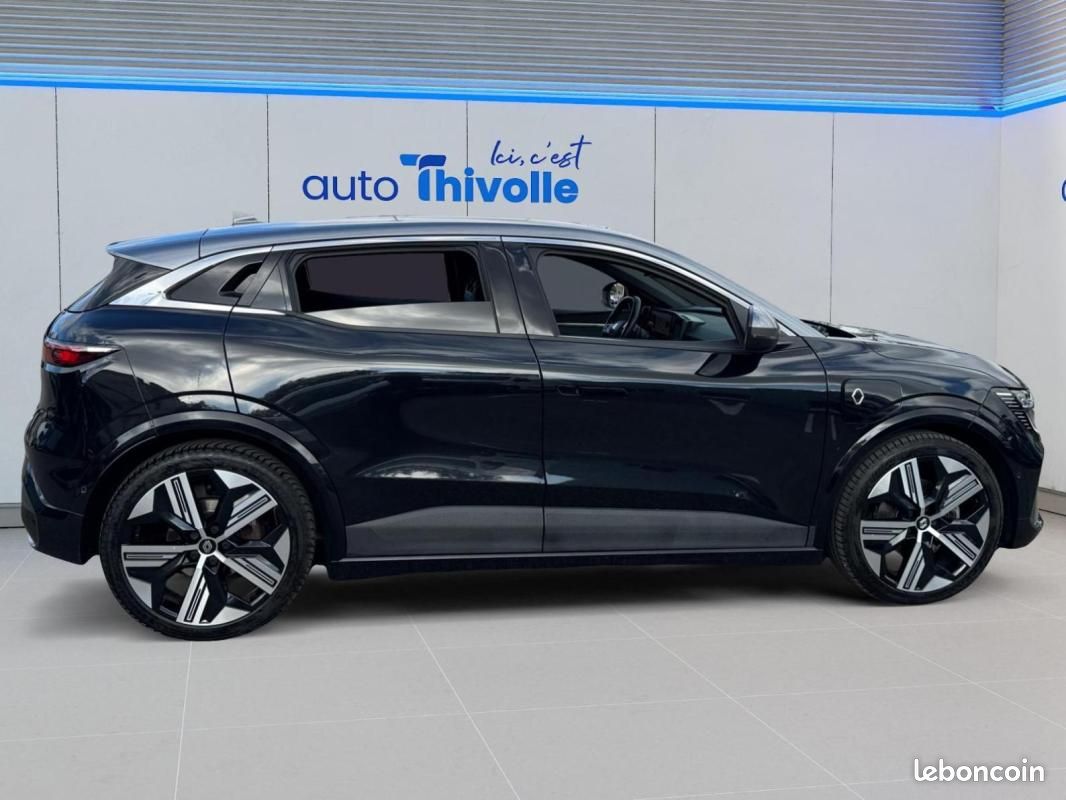Renault Mégane E-TECH EV60 220 ch optimum charge Iconic (image 6)