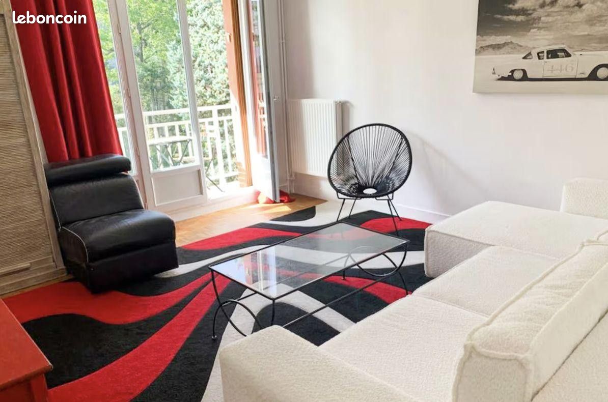 Appartement 4 pièces 70 m² · à Versailles · 70 m² · 1 800 €/mois