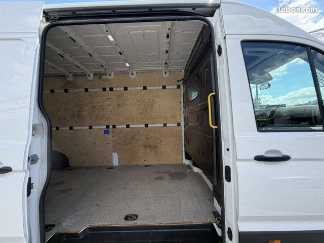 Volkswagen CRAFTER FOURGON VOLKSWAGEN CRAFTER 177 CV GPS TEL CAMERA DE RECUL VITRE ARRIERE Fourgon Business Line L4 H3 (21 243HT) (image 26)