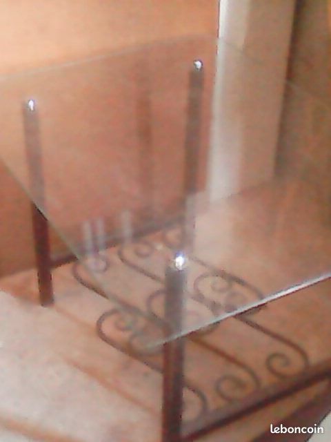 Table basse en verre (image 1)