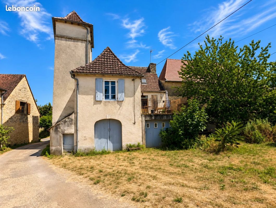 Maison 3 pièces 101 m² · à Dégagnac · 101 m² · 180 000 €