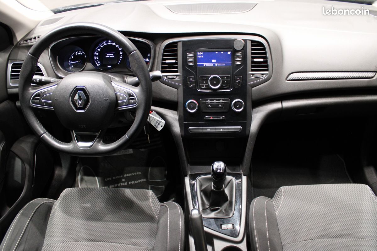 RENAULT MEGANE 4 - 1.2TCE 100 ENERGY LIFE - BLUETOOTH - SUIVI D'ENTRETIEN COMPLET - REGULATEUR - ANTIBROUILLARD Av (image 3)