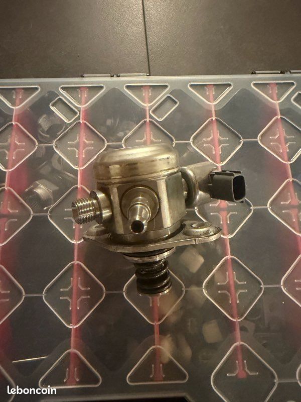 Pompe HP Clio 4rs (image 1)