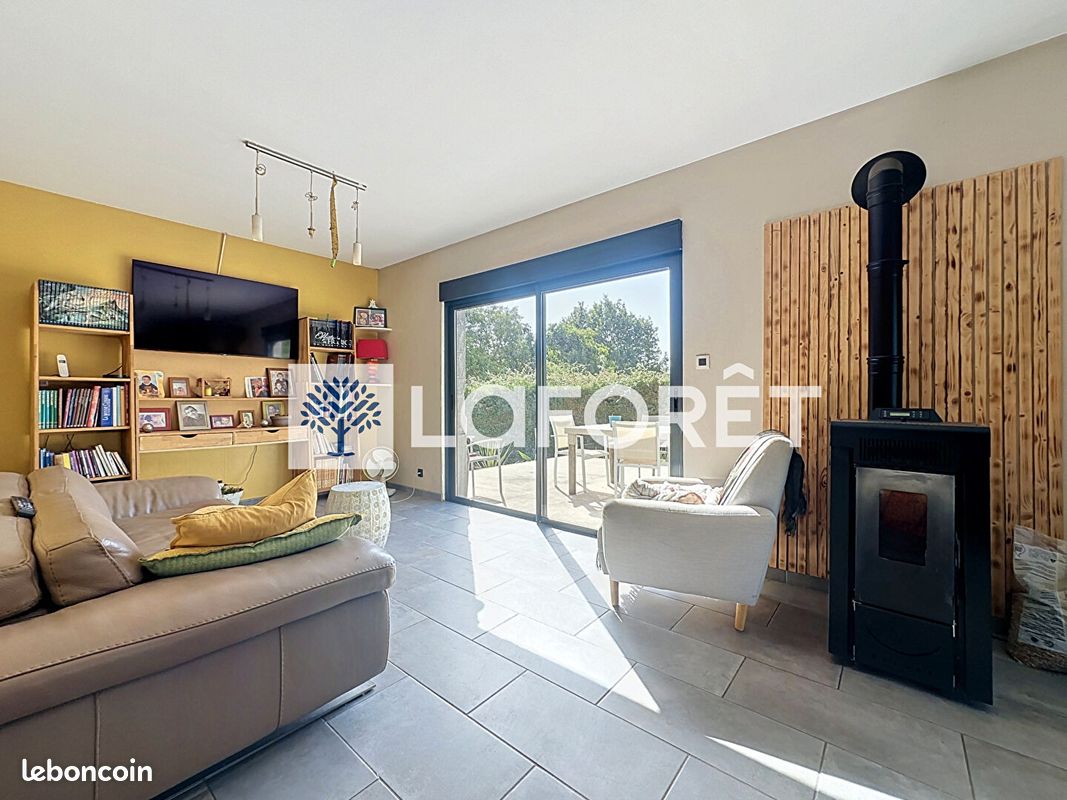 Maison 3 pièces 77 m² · à Le Busseau · 77 m² · 141 483 €