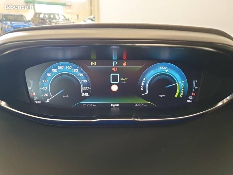 Peugeot 3008 HYBRID 225ch Allure Pack e-EAT8 (image 14)