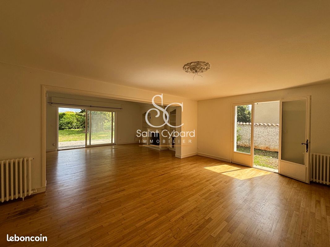 Maison 4 pièces 124 m² · à Voeuil-Et-Giget · 124 m² · 199 000 €