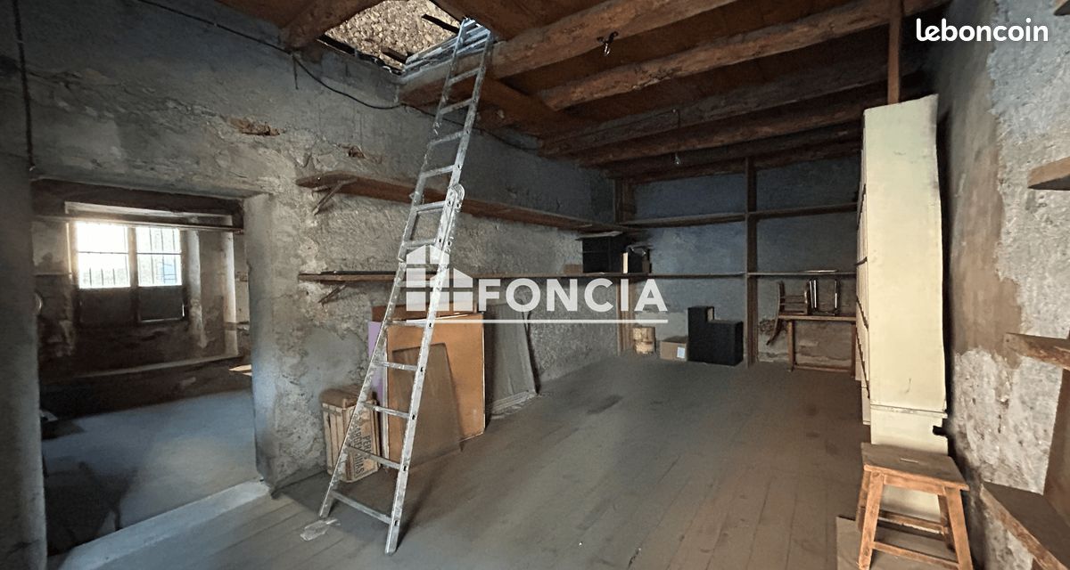 Local commercial 172 m² · à La Plagne Tarentaise · 172 m² · 130 000 €