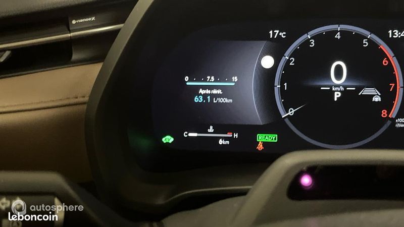 Lexus Lbx 1.5 136ch Elegant 2WD MY26 (image 9)
