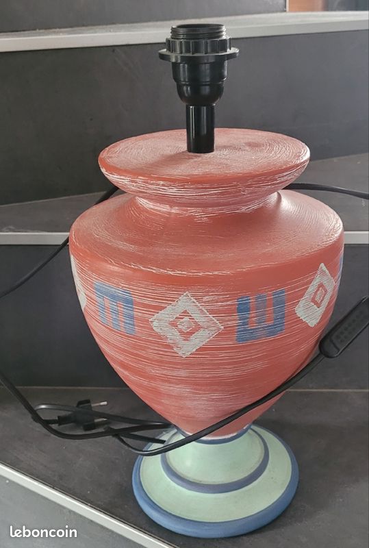 Pied de lampe en céramique hauteu 41 cm idéal pour offrir (image 1)