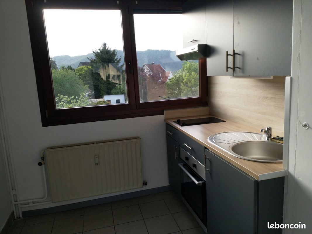 Appartement 3 pièces 68 m² · à Revin · 68 m² · 520 €