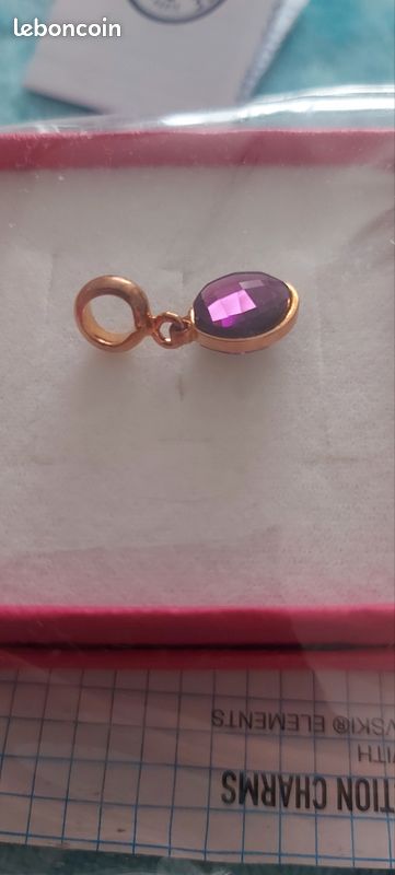 Pendentif Art Déco avec pierre de verre violette, plaqué or ! - France