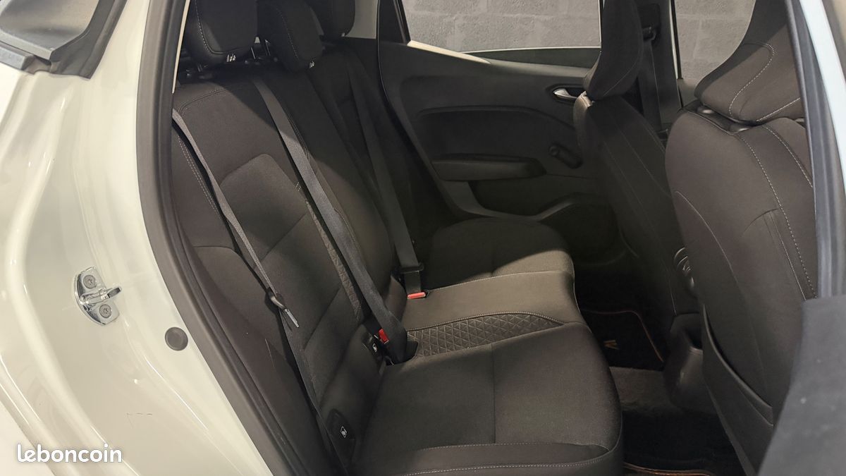 RENAULT CLIO 1.5 BLUEDCI 85ch BUSINESS - ENTRETIEN A JOUR - CARPLAY - 2EME MAIN (image 4)
