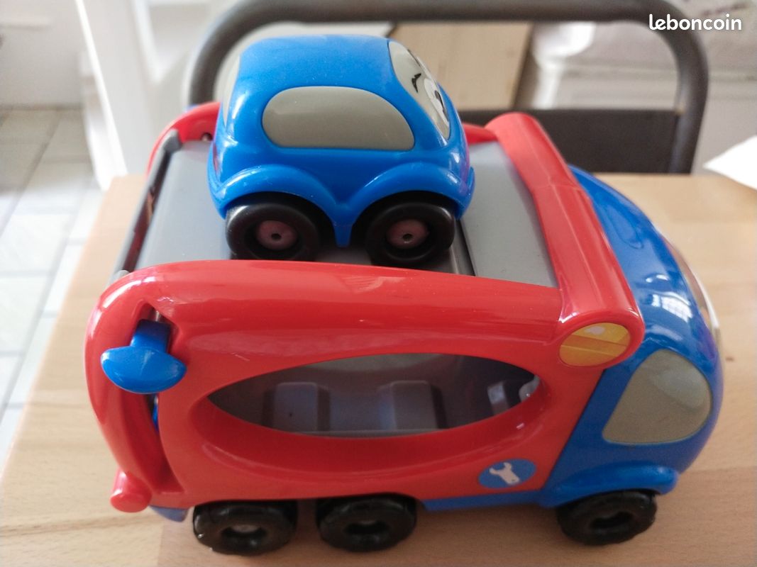Lot SMOBY Vroom Planet : circuit, garage et son camion de transport (image 7)