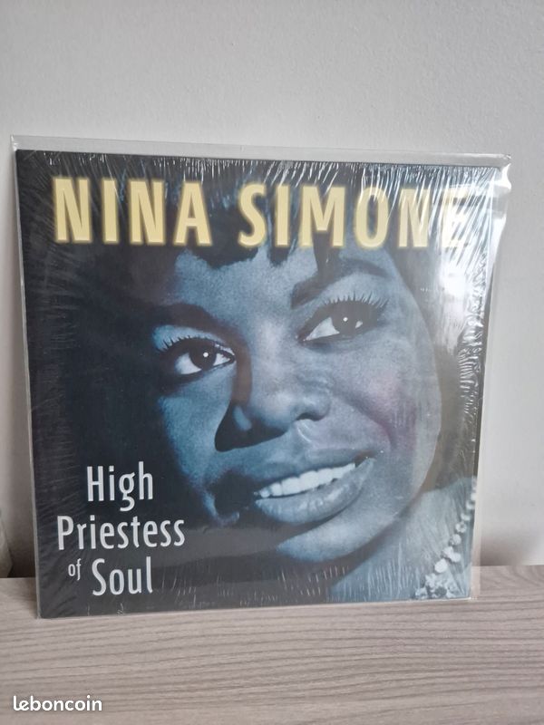 Nina Simone vinyle High Priestess of Soul (image 1)