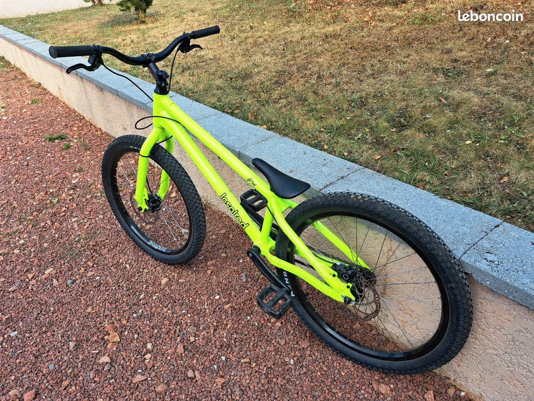 VTT street trial Inspired Flow Plus 24'' Vélos