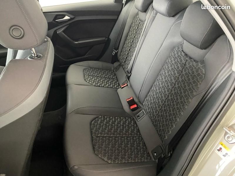 Audi A1 Sportback 30 TFSI 116ch Design S tronic 7 (image 16)