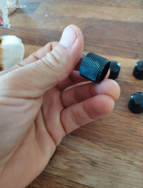 Fazley 10641 bouton de potentiomètre pour basse/guitare, no | Bax Music