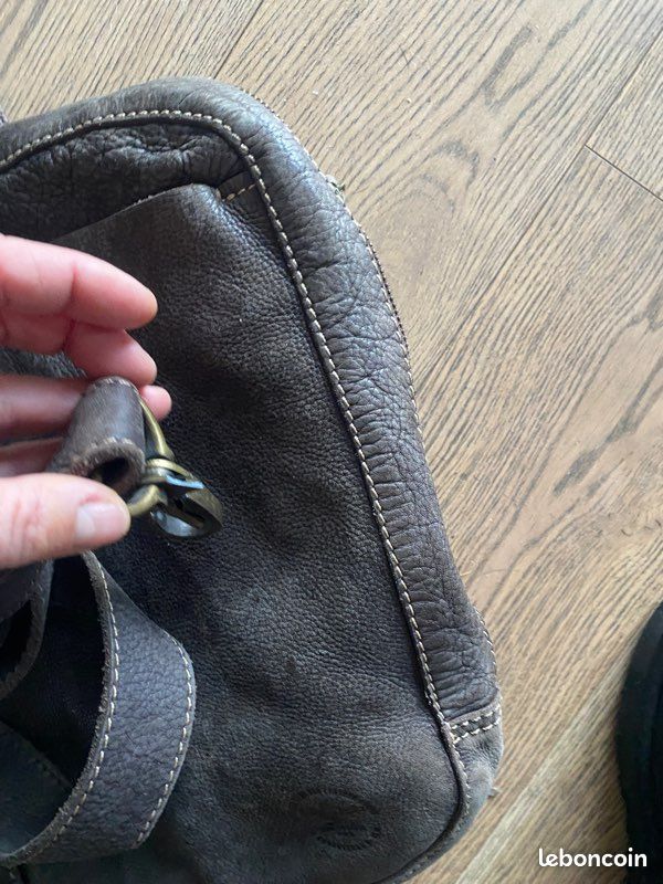 Sacoche ordinateur en cuir Malboro (image 2)