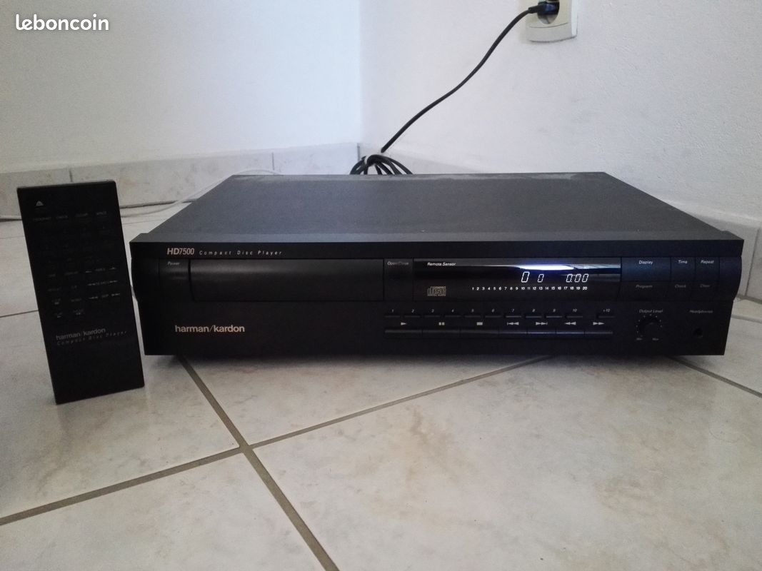 Harman Kardon HD7500 (image 1)