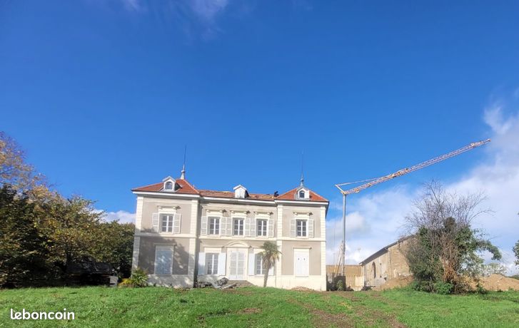 Plateau à vendre