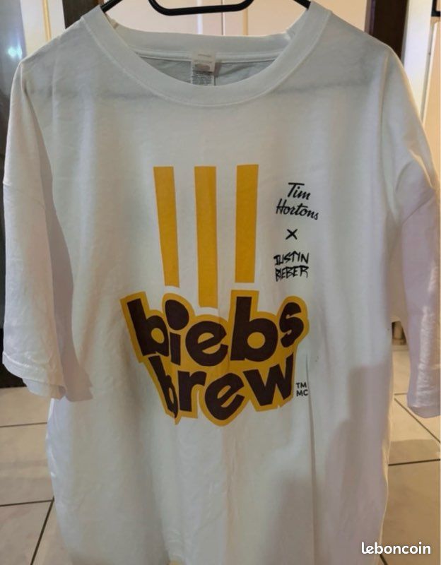 Lot de 3 pièces : Biebs Brew Justin Bieber X Tim Hortons (Canada). Pantalon + Tee-Shirt + Pull Blanc. Neuf (image 4)