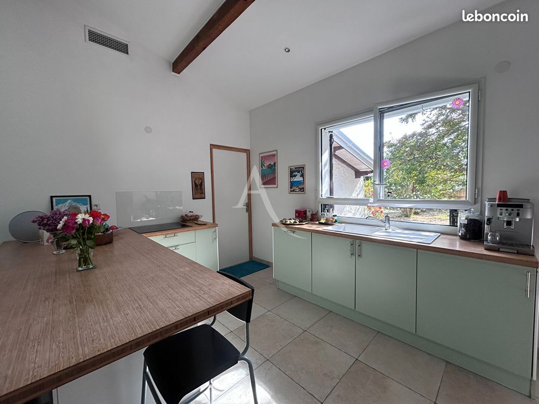 Maison 4 pièces 107 m² · à Saint-Médard-en-Jalles · 107 m² · 370 000 €