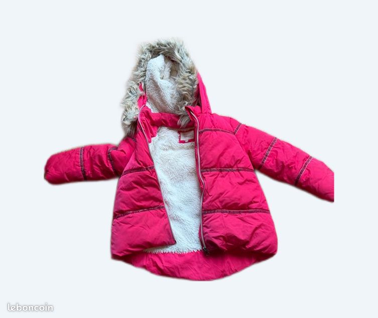Doudoune fille rose doublée polaire – capuche fausse fourrure –