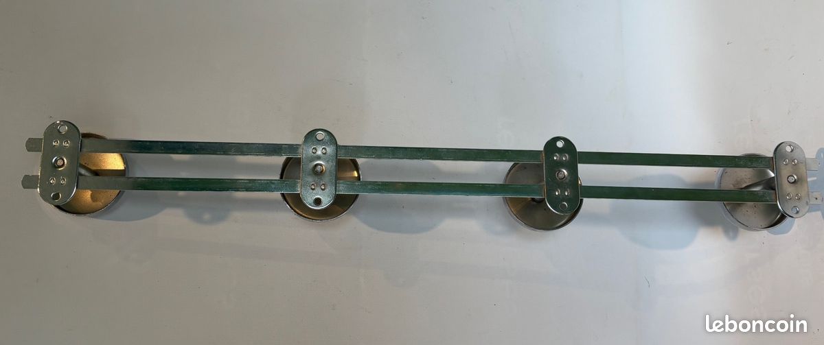 Porte-manteau Mural Vintage En Métal Chromé - 4 Patères, Occasion (une Patère Abîmée)